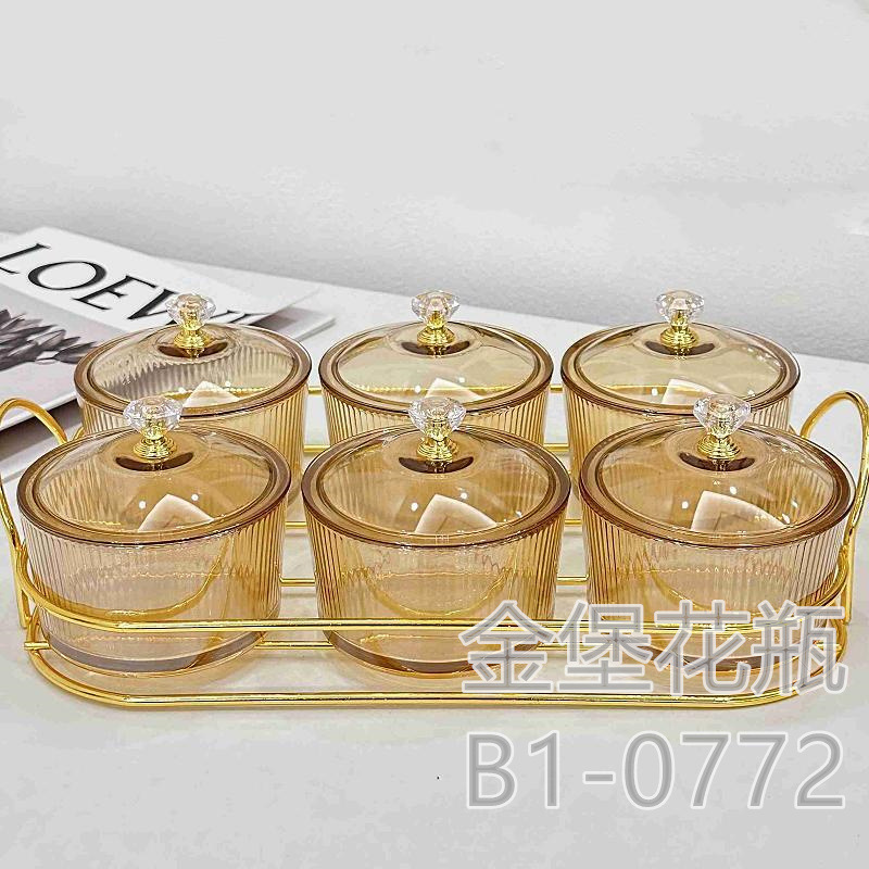 Glass divider fruit plate Commercial snack snack snack plate Bar bath Foot club six bar plate with cover Golden castle vase Application Scenario
