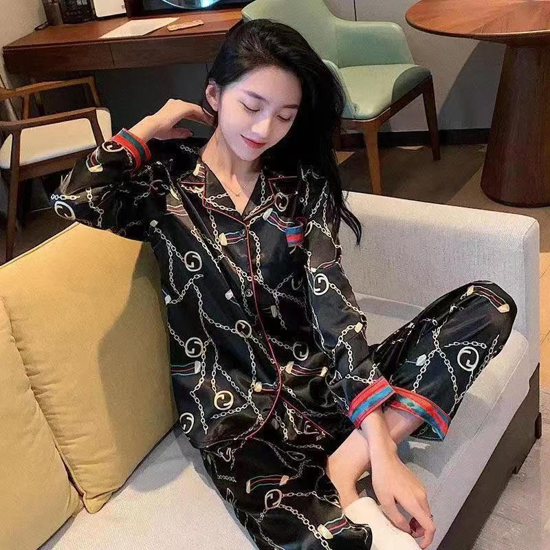 Factory foreign trade pajama women spring and autumn ice silk long sleeve pants summer ice silk simple fashion home wear set Application Scenario