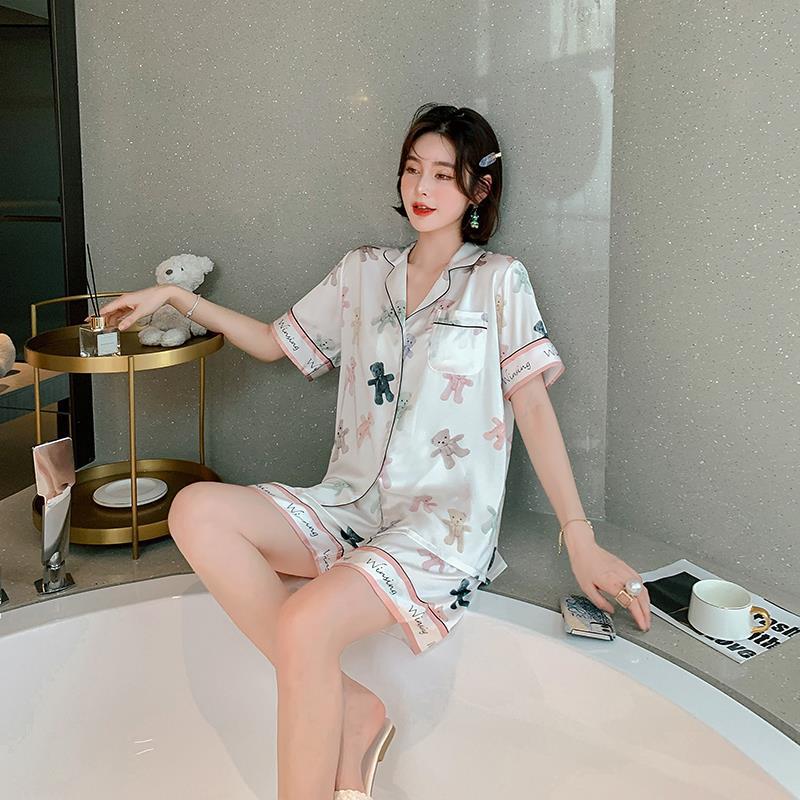 新款卡通熊冰丝家居服睡衣女士家居服夏季套装潮流丝质时尚睡衣