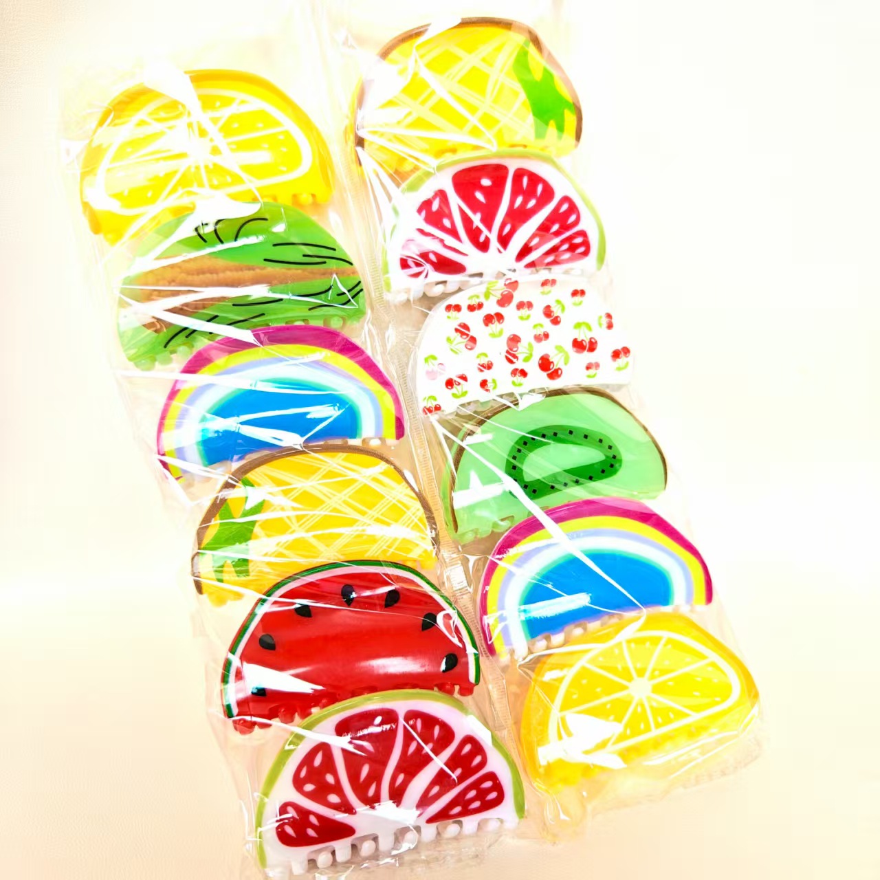 Fruit gripper 12/ pack 1200/ box Fruit gripper, color gripper, creative new style hair clip, back head clip, adult clip 2 yuan wholesale Item Picture