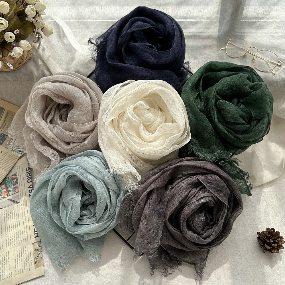 Spring And Summer New Thin Breathable Linen Scarf Ladies Literary Pure Color Shawl Day All Match Pure Linen Scarf Women Application Scenario
