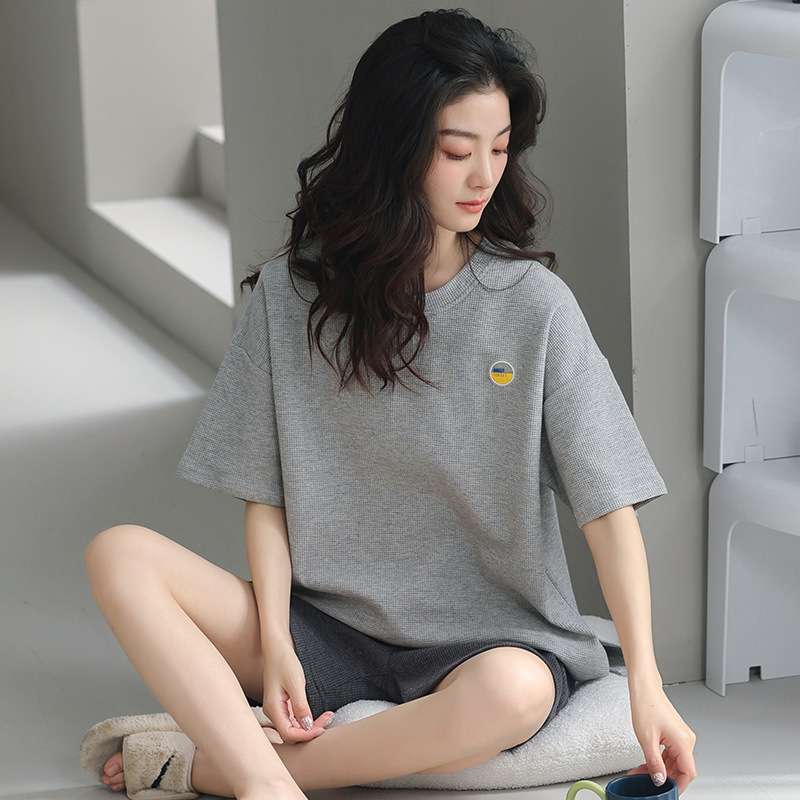 Wholesale of new summer pure cotton waffle short sleeves and shorts, all-cotton, high-end home wear sets that can be worn outside