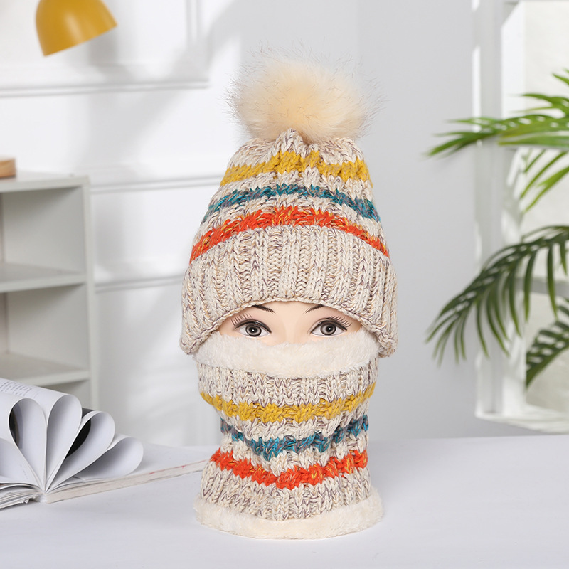 Autumn And Winter New Women's Woolen Hat Korean Version Of The Fashion Tide Warm And Thick Windproof Ear Protection Hairball Knitted Hat Wholesale details Picture