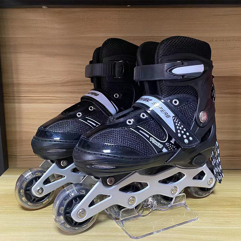 Roller skates Kids set Roller skates for boys and girls Adult roller skates Adjustable double-row skates children's toys Application Scenario