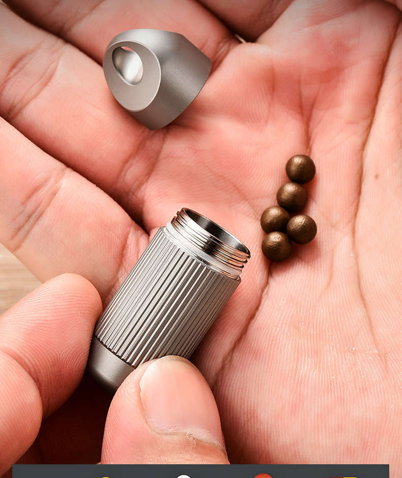 Cross-border new in-stock titanium alloy sealed warehouse portable waterproof medicine storage warehouse pill box pure titanium metal can pic 12