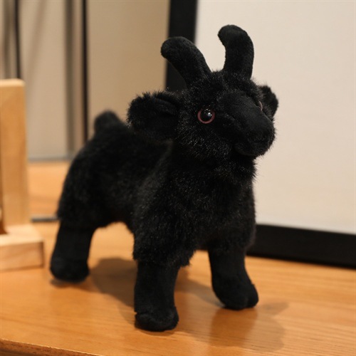 Goat pendants, white and black animals as shown in the picture, short plush toys, and other Chinese national trend toys Application Scenario