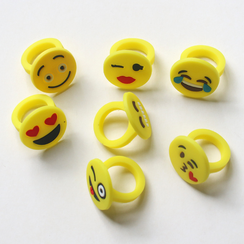 Wholesale of fashionable and cute PVC soft rubber expression smiling face rings, children's rings, girls' rings and cartoon accessories details Picture