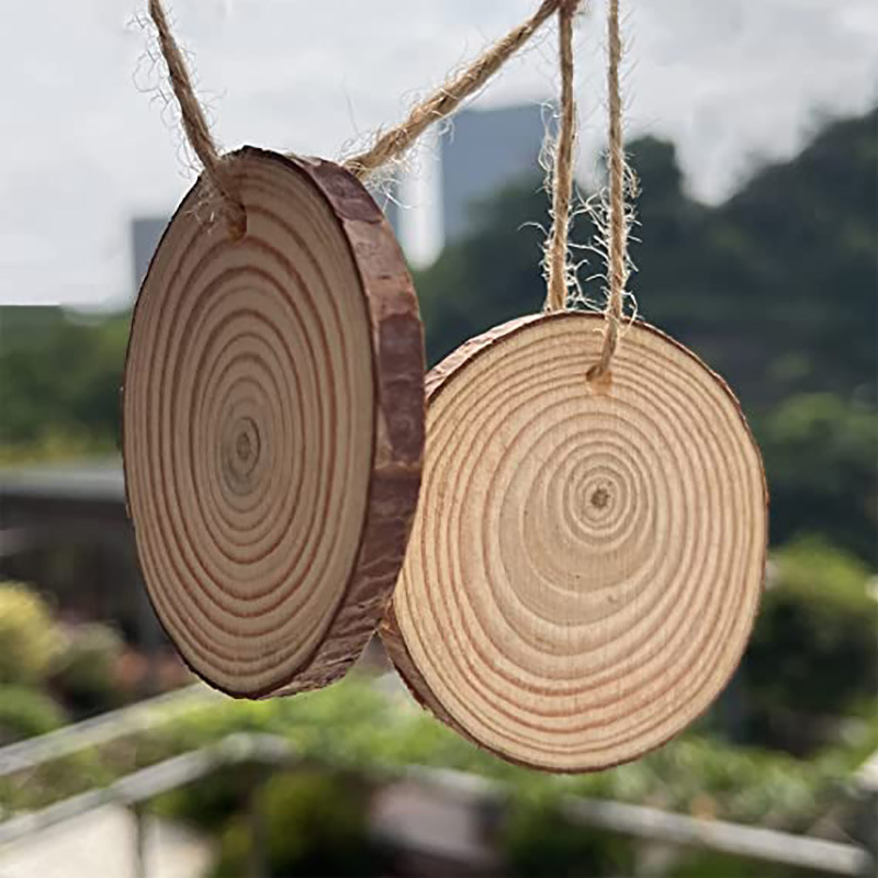 木质工艺品实物图