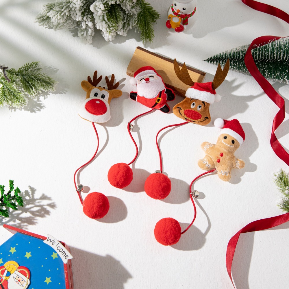 Christmas cat toys, plush ball dolls with bells, interactive and entertaining cat toys, pet supplies, cross-border new products