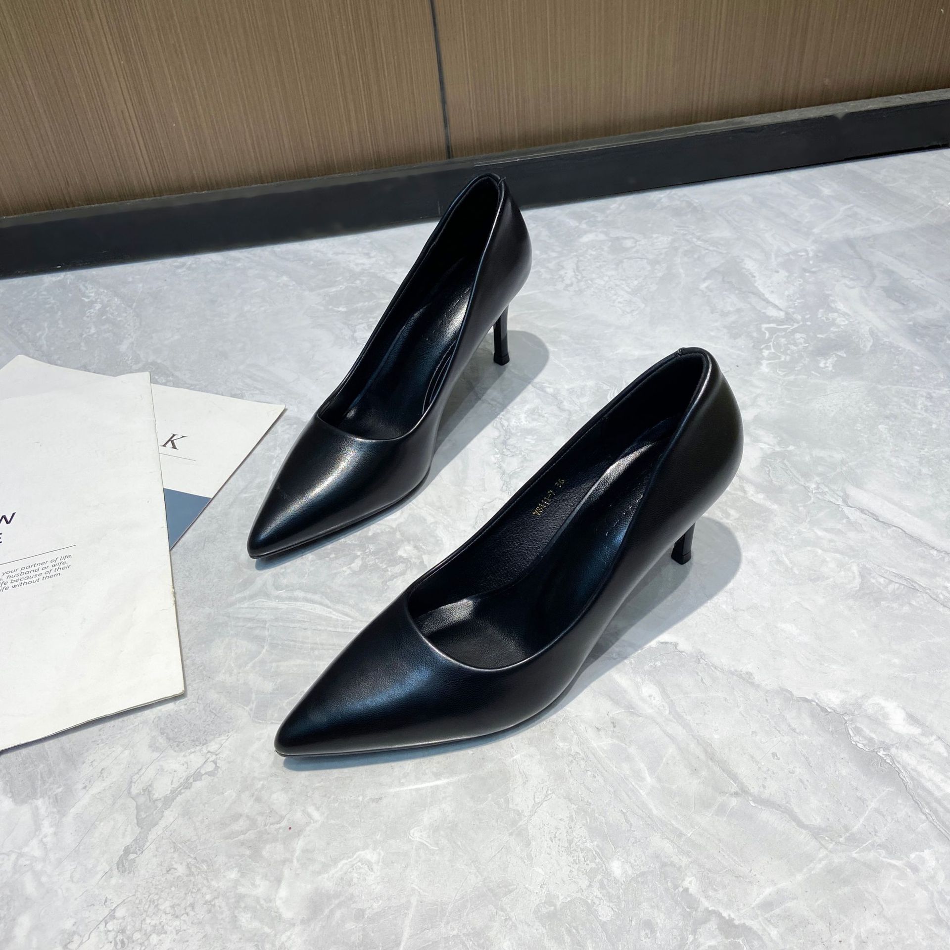 黑色皮鞋女工作鞋职业软底礼仪鞋中跟面试上班鞋单鞋女尖头高跟鞋