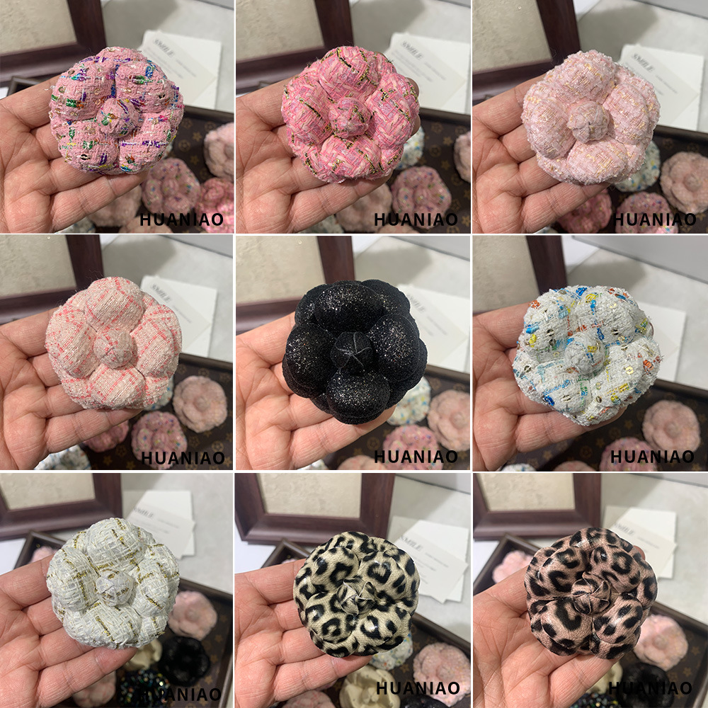 New 6.8cm high-end small fragrant flower nib super shaped flower camellia accessory brooch with a flower clip on the head