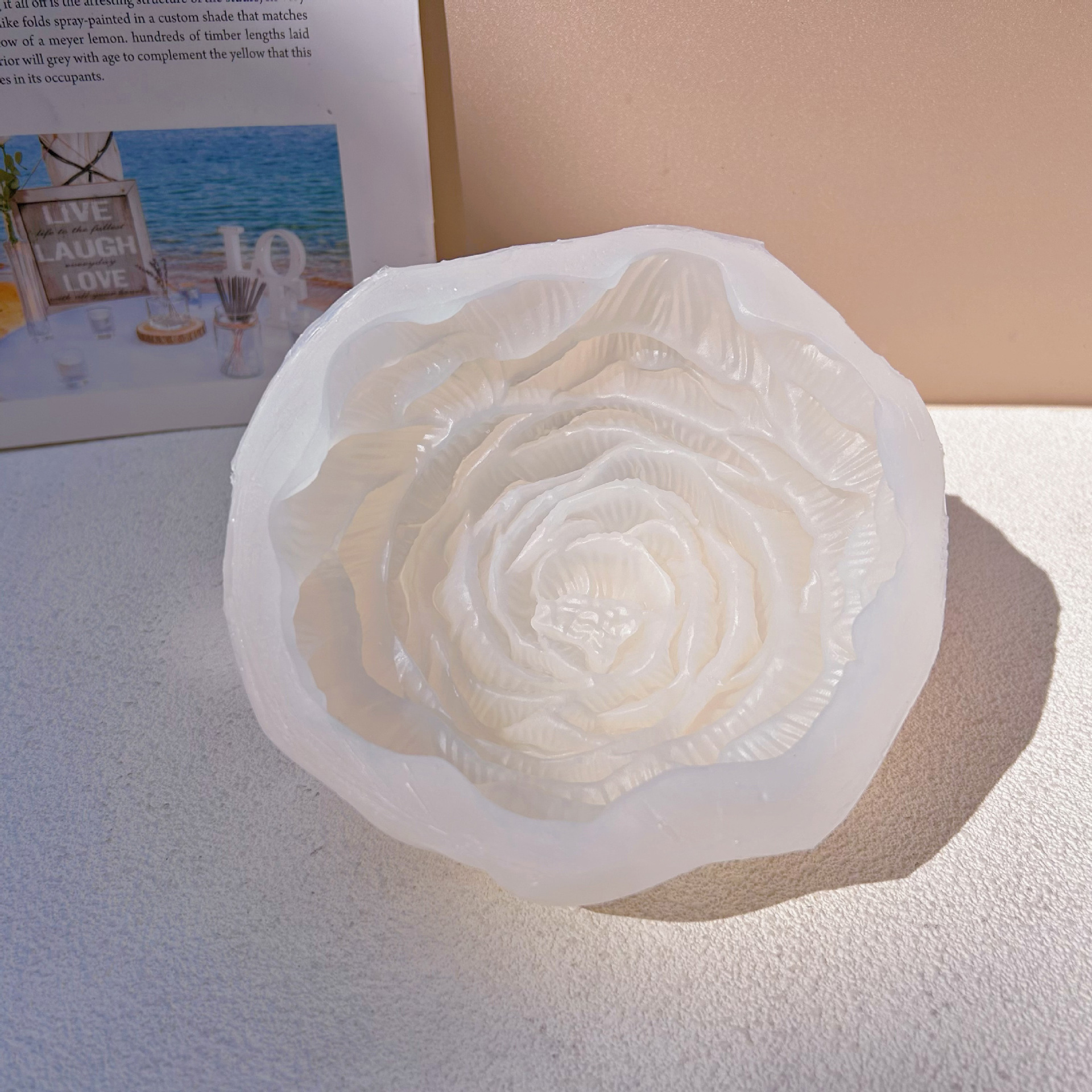 وكان حجم الانفجار عبر الحدود 15CM عبارة عن قوالب خشبي ثلاثي الأبعاد من طراز سيالسيليكا الفادانية (3D) details Picture
