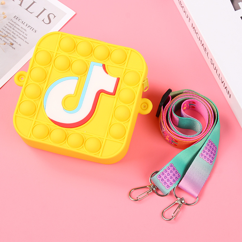 Cross-Border New Tiktok Children's Silicone Purse Rat Killer Pioneer Press Bubble One-Shoulder Diagonal Backpack Decompression Package Specification drawing