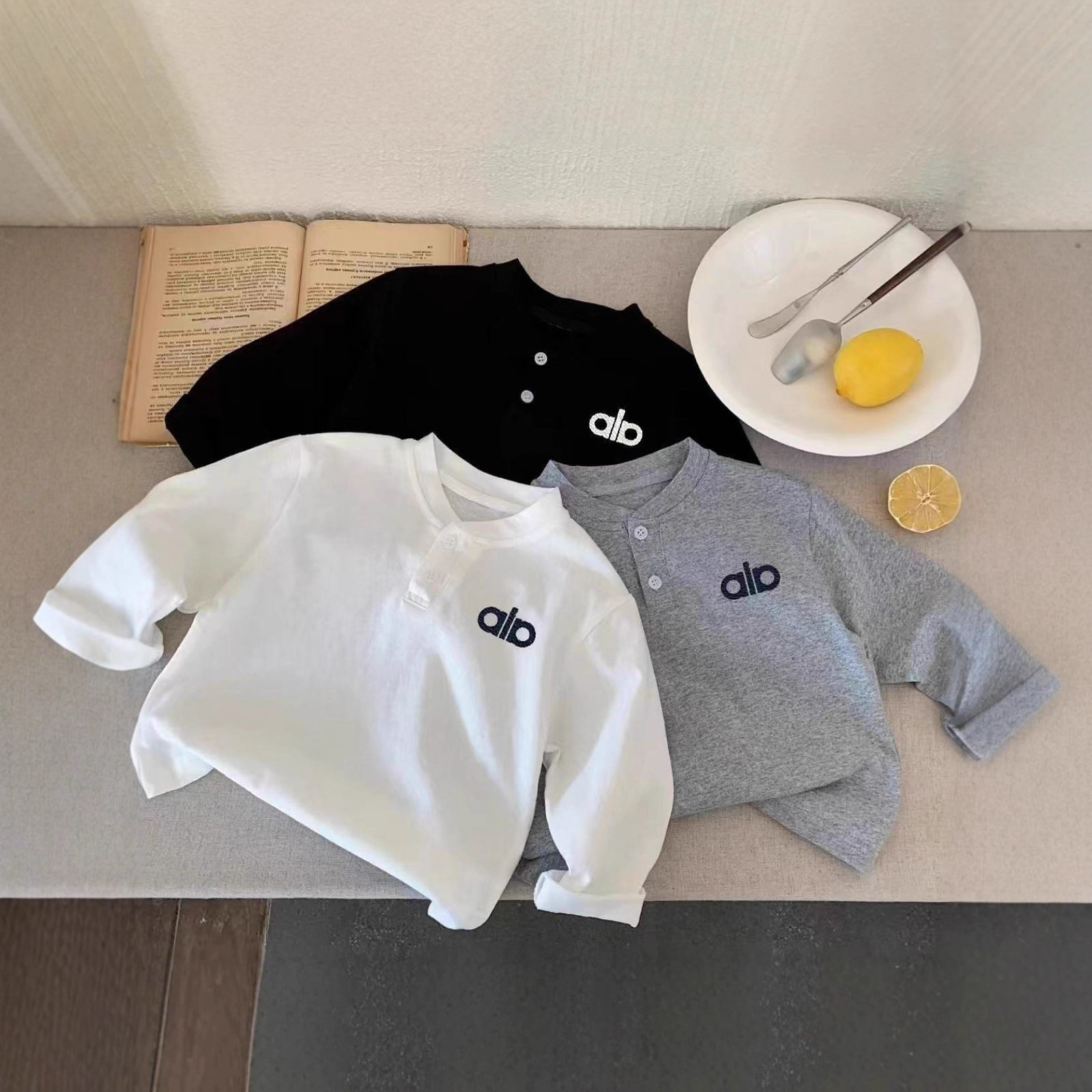 儿童长袖T恤春秋童装男童爱心潮牌宝宝小童打底上衣秋季洋气新款