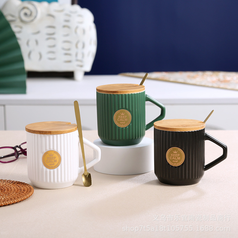 Creative Simba Bronze Seal Ceramic Cup American Mug Bronze Vintage Coffee Cup Striped Green Cup Gift Wholesale