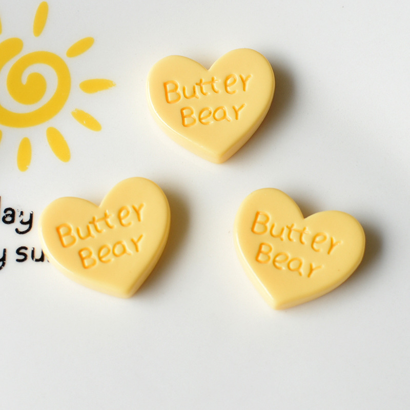 Hot-selling cute butter bear resin jewelry accessories, hair accessories, croats, cream glue diy material pj1333 Application Scenario