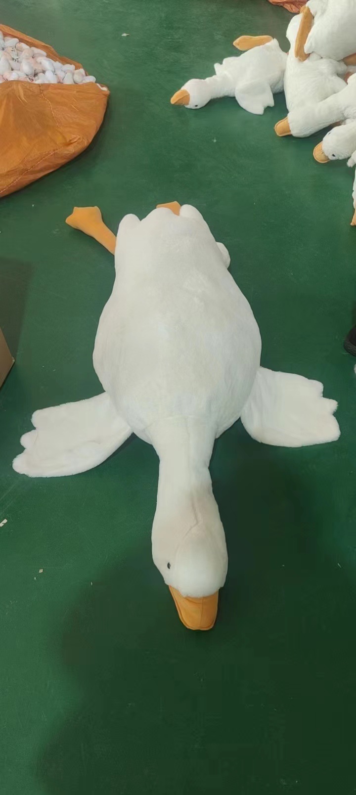 Rabbit Hair Big White Goose Sleeping Pillow Plush Toy Pet Goose Doll Pillow Baby Toy Rabbit Hair Big Goose details Picture