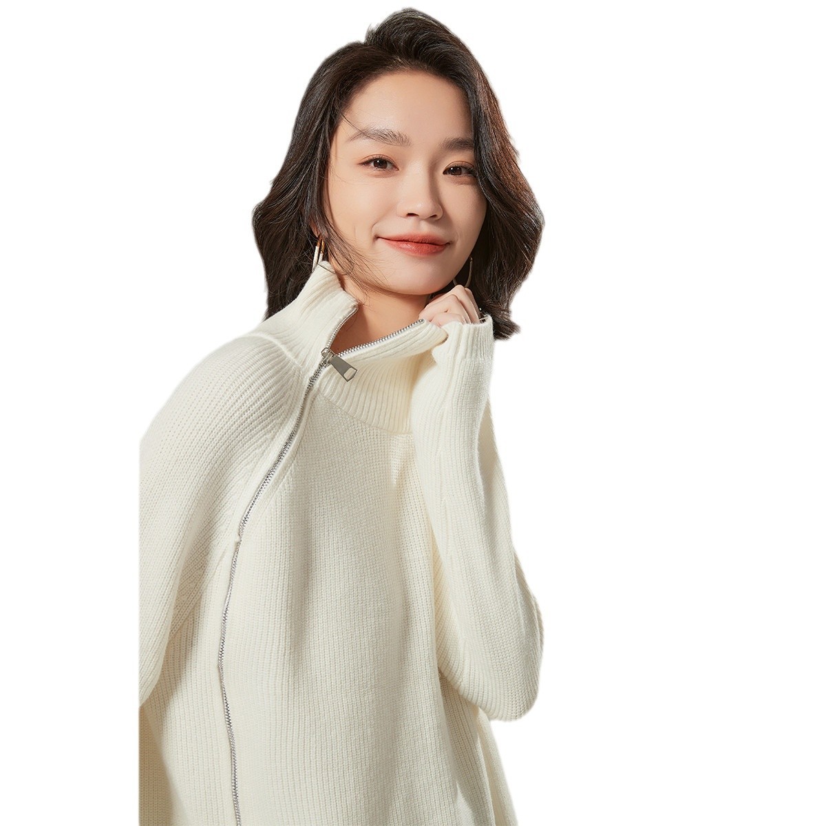 A loose and laid-back women's sweater coat with a slanted zipper cashmere cardigan for autumn and winter, featuring a high-neck cashmere top in white Item Picture