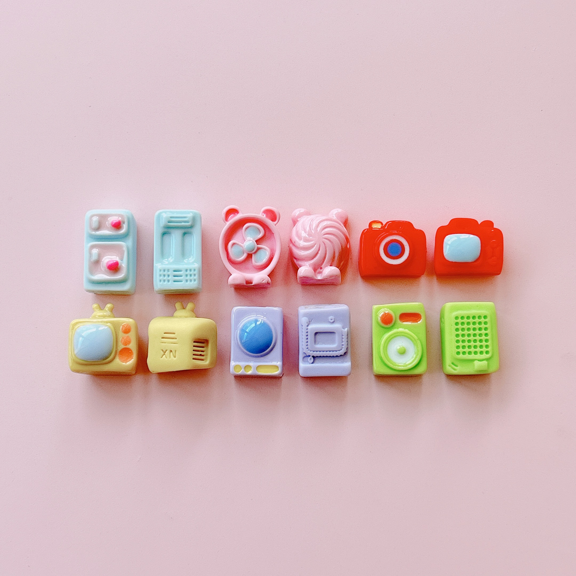 XN mini 3D small household appliances: refrigerator, washing machine, fan, micro-landscape, cream glue, decorative items, material stickers Specification image