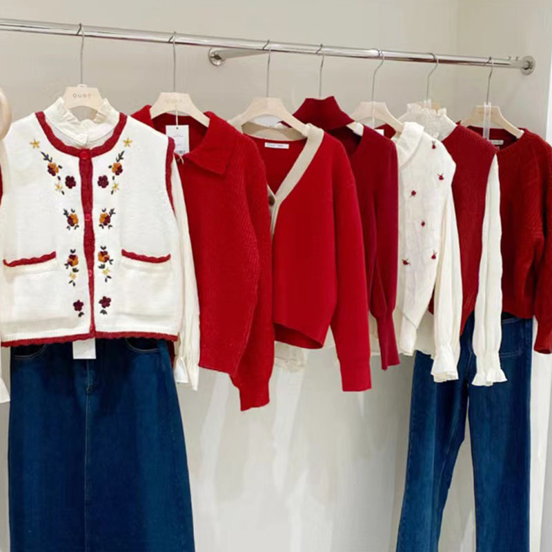 Thirteen Factories Early Autumn brand discount women's clothing, Chanel style coats, cashmere cardigans, sweaters, wholesale stock in Leting details Picture