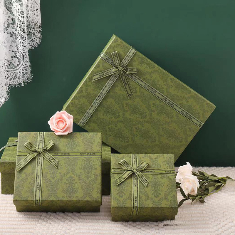 Wholesale of in-stock top and bottom cover lipstick gift boxes, empty boxes, bow packaging boxes, large birthday gift boxes and gift boxes details Picture