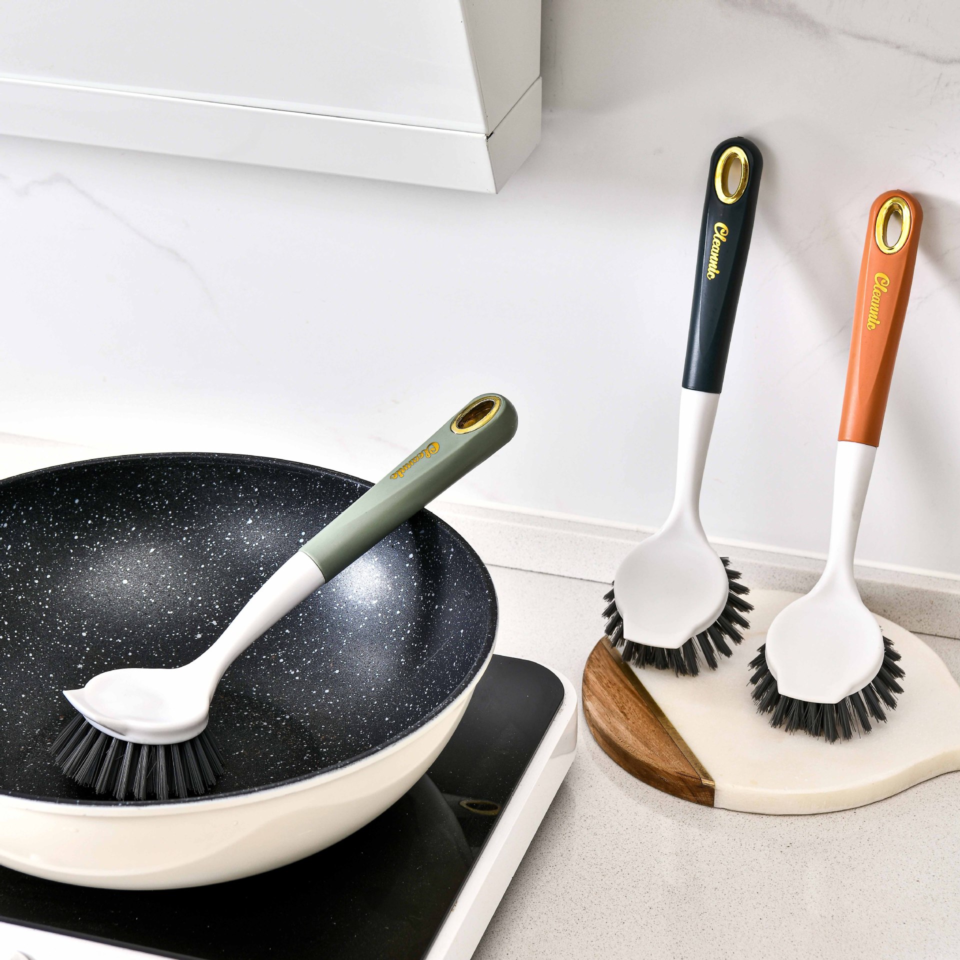 Wholesale plastic pot washing brush, non-stick pot brush, detachable and replaceable, powerful in removing stains without hurting hands Specification drawing