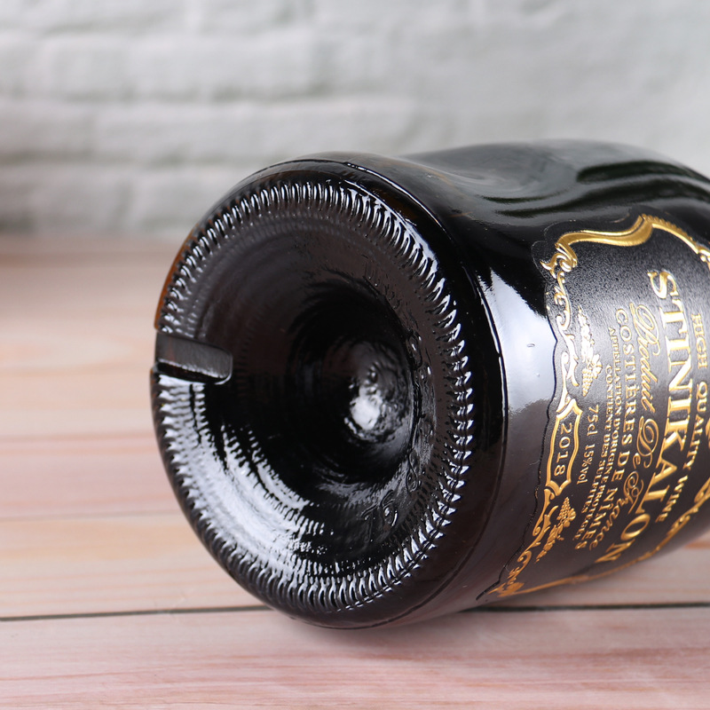 French imported red wine, hand-held irregular-shaped bottle, anti-counterfeiting code, red cap dry red wine, physical wholesale, one-piece consignment Application Scenario