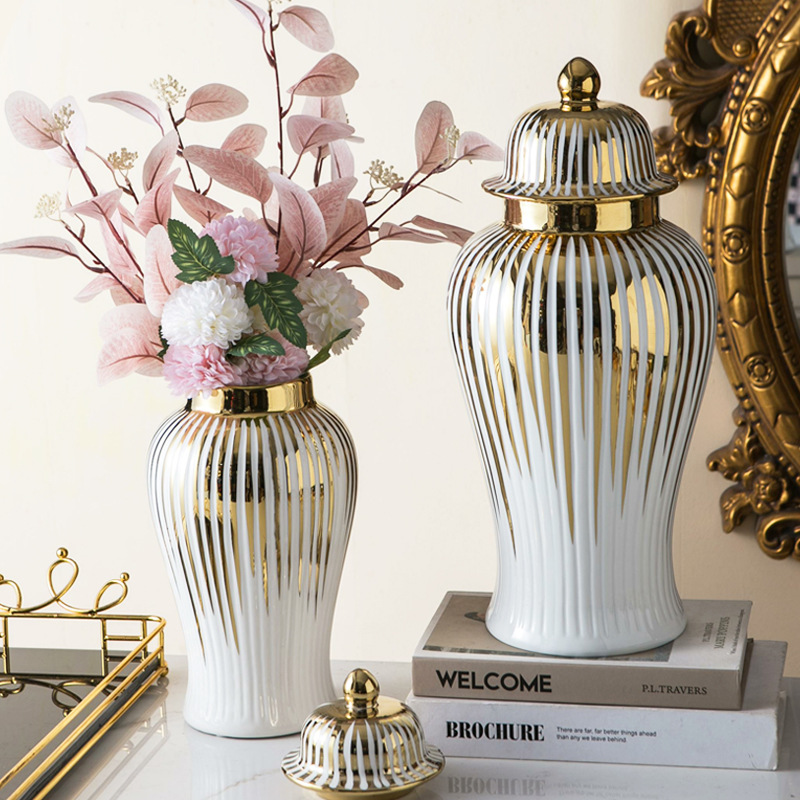 2025 New creative Wabi-sabi style light Luxury Art Ceramic Vase ins High appearance Level hotel and homestay decoration wholesale