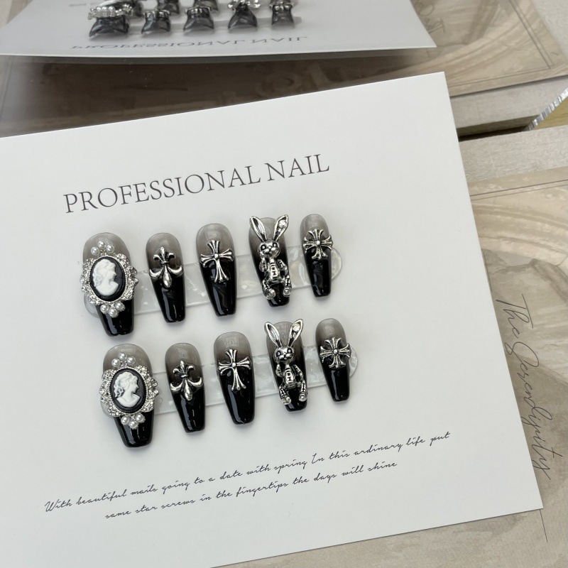 [Pure Manual Real Shot] Daily White Europe And The United States Herben-Style Croo Heart Black Sweet Cool Magic Mirror French Wear Nail Specification drawing