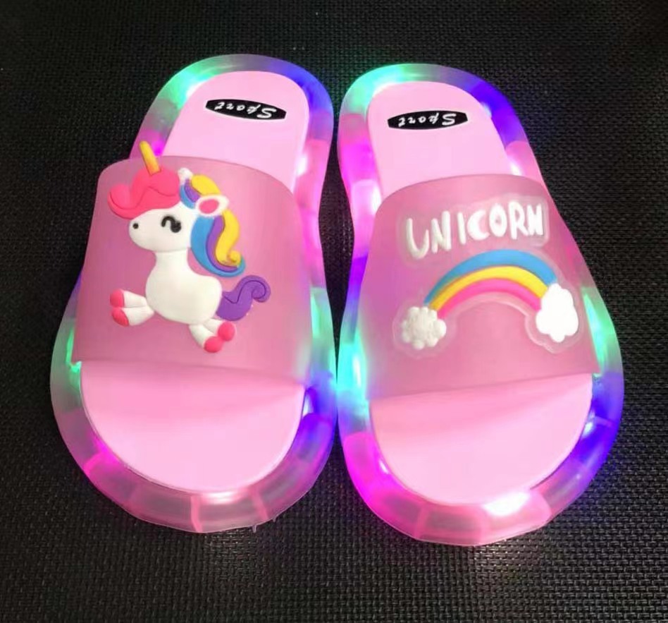 Influencer Fashion Glow Children's Slippers Strawberry Glass Slipper Sparkle Light Color Bestie Girl Will Shine Sandals Application Scenario