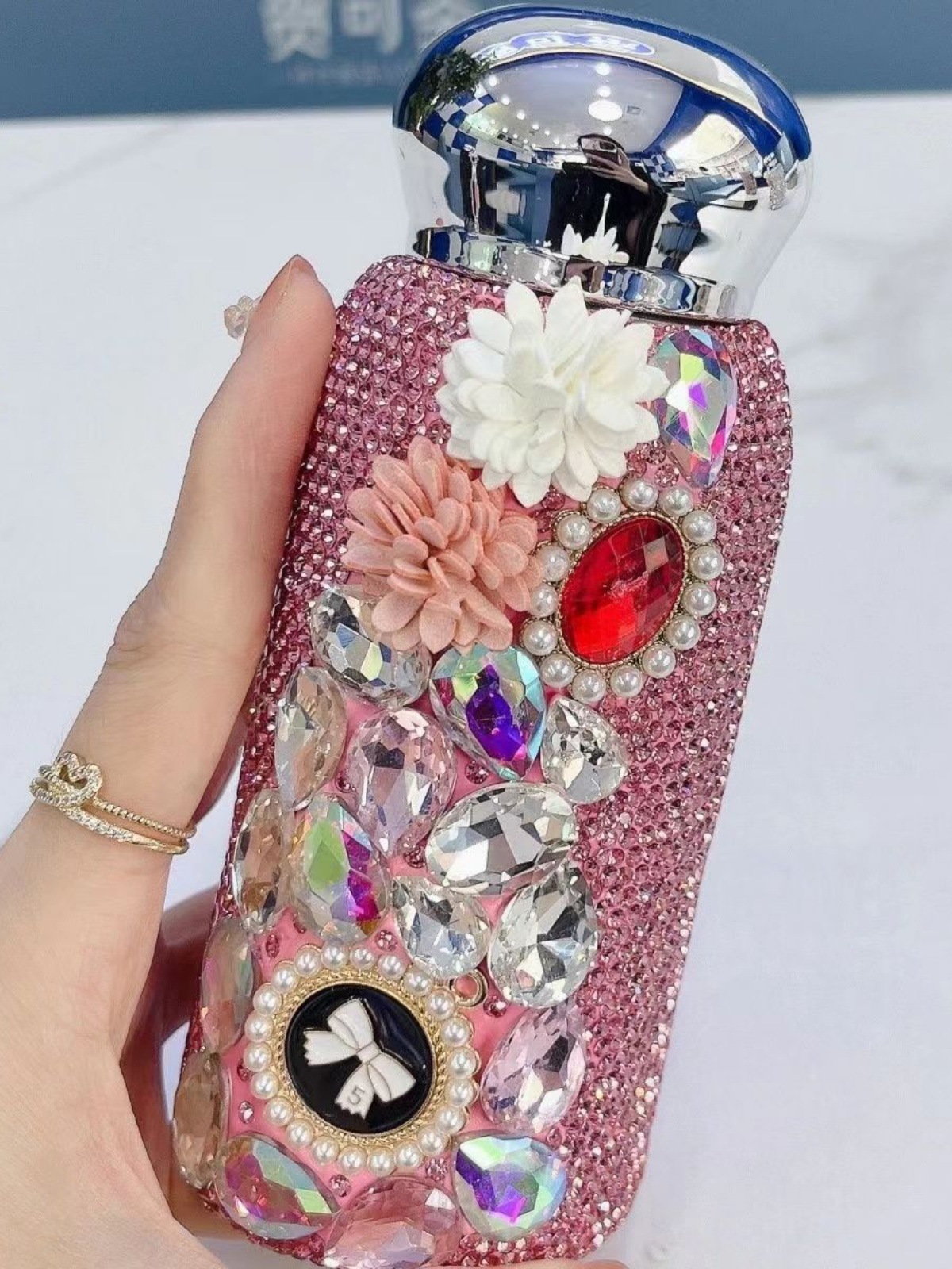 V6oq Wholesale New Diamond-Inset Thermos Cup High Appearance Level Female 304 Stainless Steel Flower Water Cup Pink Portable Gift