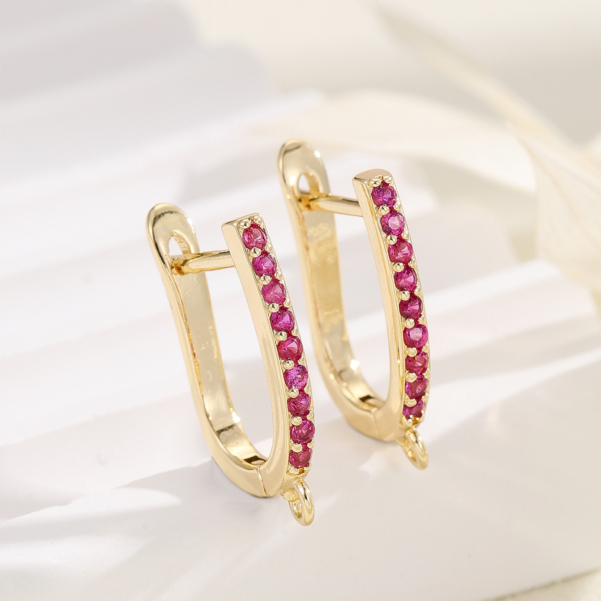 Amazon's popular and fashionable colored zircon ear buckles with micro-inlaid geometric ear rings, cross-border style, simple and individual earrings