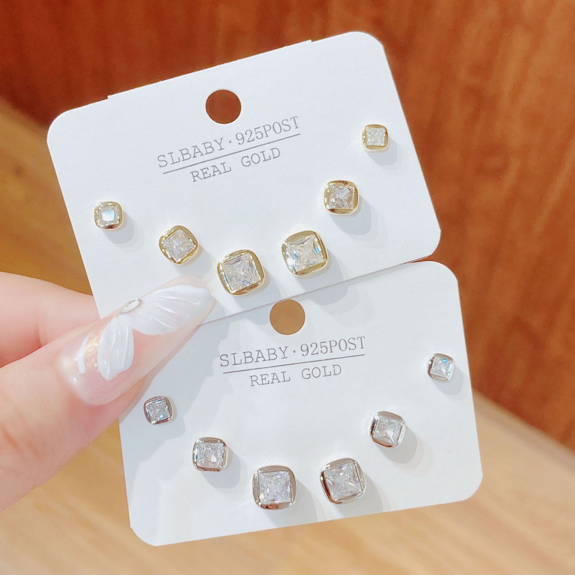 小红书正方锆石三件套耳钉女ins个性时尚百搭款高级感秋冬款耳饰