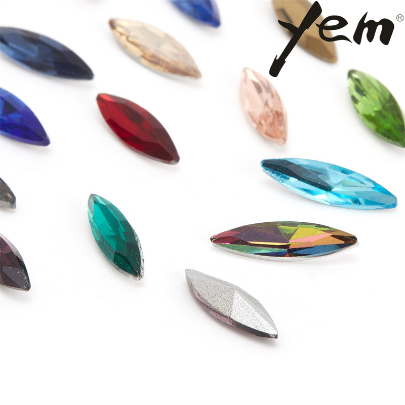 Factory direct sales of glass fine marquise-shaped crystal diamonds, DIY nail art flat necklaces, clothing accessories, ornaments and accessories details Picture