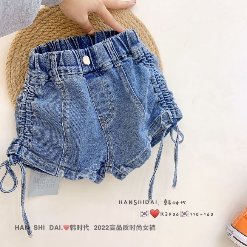 2022 Summer New children's pants, girls' denim shorts, summer Korean style children's summer pants, drawstring denim hot pants Specification image
