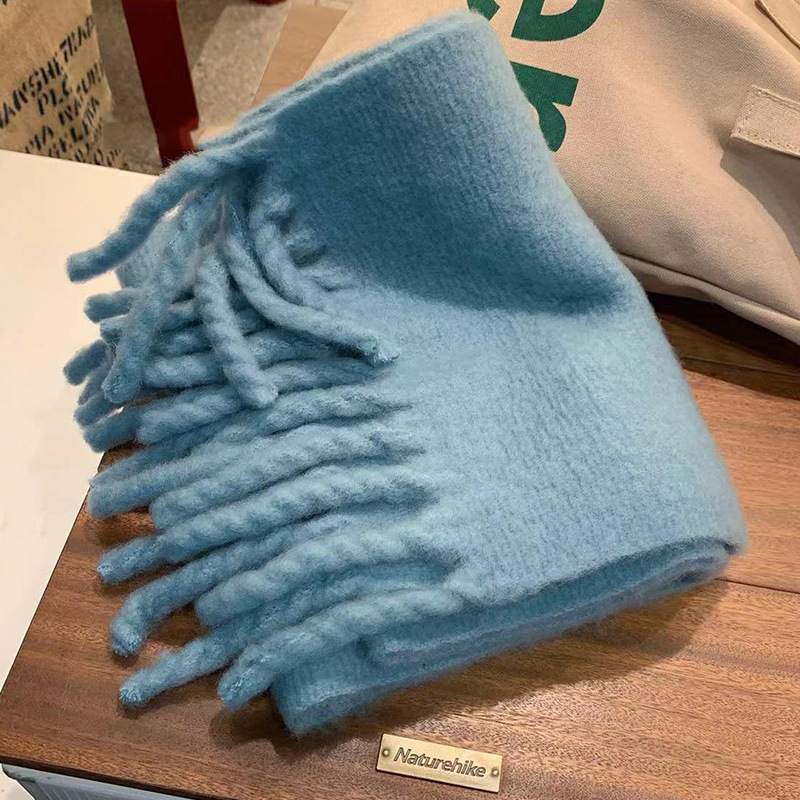 Knitted Short Small Scarf Korean Soft Waxy Outside With Soft Long Neck Winter Winter Student Couple Dual-Purpose Scarf Application Scenario