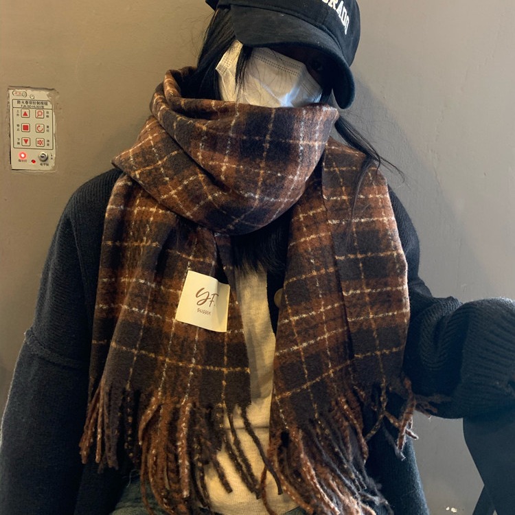 Otoño/invierno atmósfera sensación imitación cachemira bufanda mujer caliente retro estudiante largo chal corea ins frío cuello cuello hombre Application Scenario