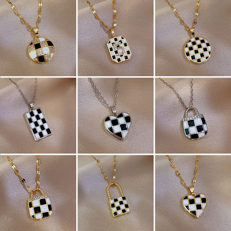 [Titanium Steel] South Korea Dongdaemun New Smart Sparkle Necklace Net Red Texture Simple Zircon Micro-Inset Collarbone Chain Specification drawing
