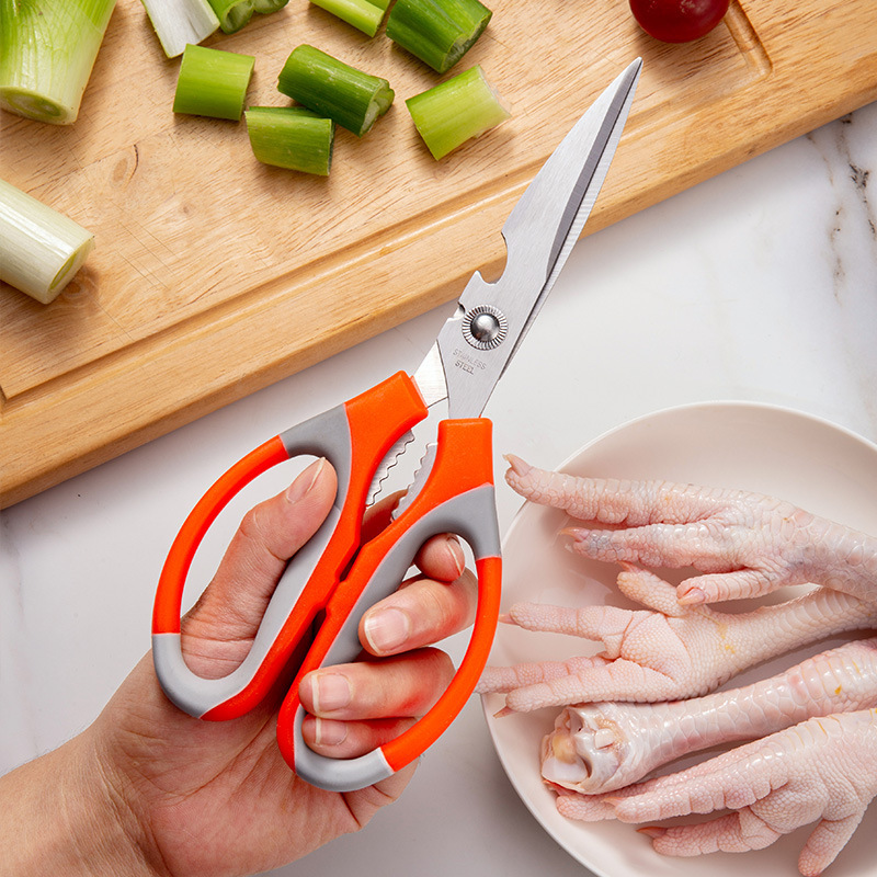 Multifunctional stainless steel household kitchen scissors Application Scenario