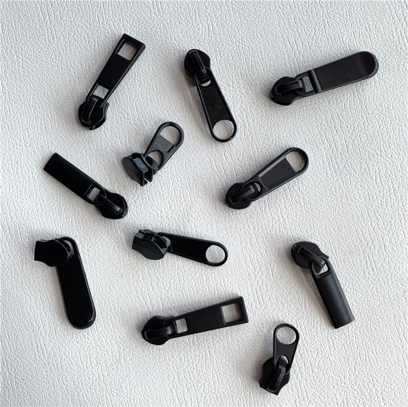 厂家货源5号防水反穿拉头 无锁黑色电泳拉头 男女款书包背包拉片