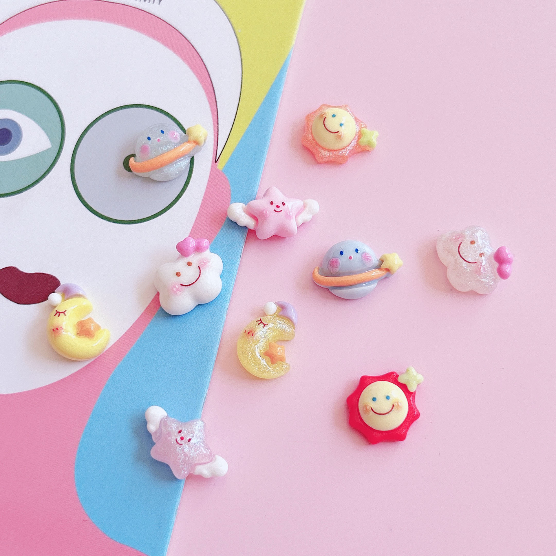 Design mini celestial element decorative accessories, diy hair clips, hair bands, nail art handicrafts, and creative matching materials Application Scenario