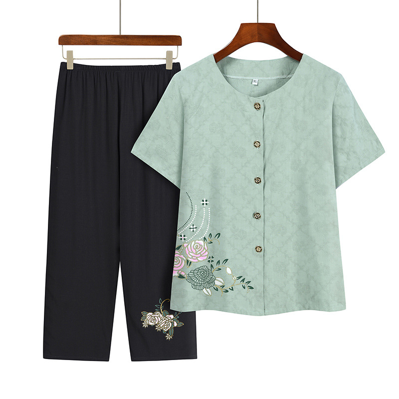 中老年女装实物图