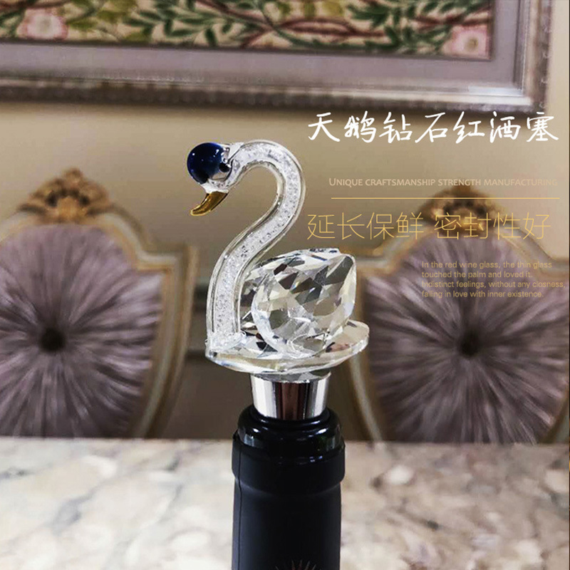 Pressed adhesive crystal swan wine bottle stopper K9 processed crystal accessory high-end wine preservation stopper Application Scenario