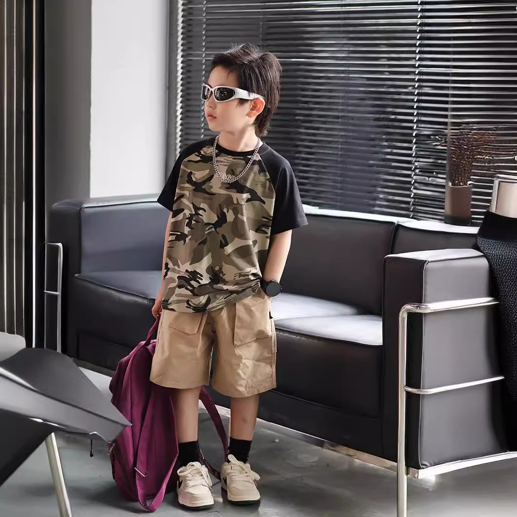 Summer boys' camouflage short-sleeved T-shirt 2024 summer wear, Zhongda Children's Summer Camp military training uniform with shoulder sleeves, children's T-shirt details Picture
