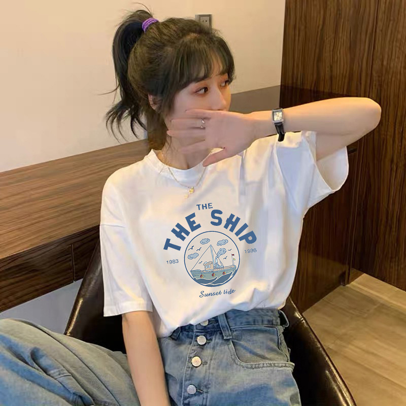 Diseño de nicho de verano blanco versátil suelto corto top mujer algodón manga corta camiseta slim legging Application Scenario