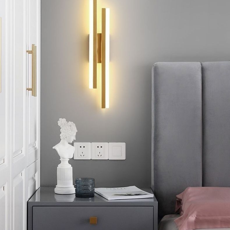 Net Red Modern Simple New Style Room Wall Lamp Main Bed Headlamp Minimalist Wall Lamp Acrylic Strip Lamp Application Scenario