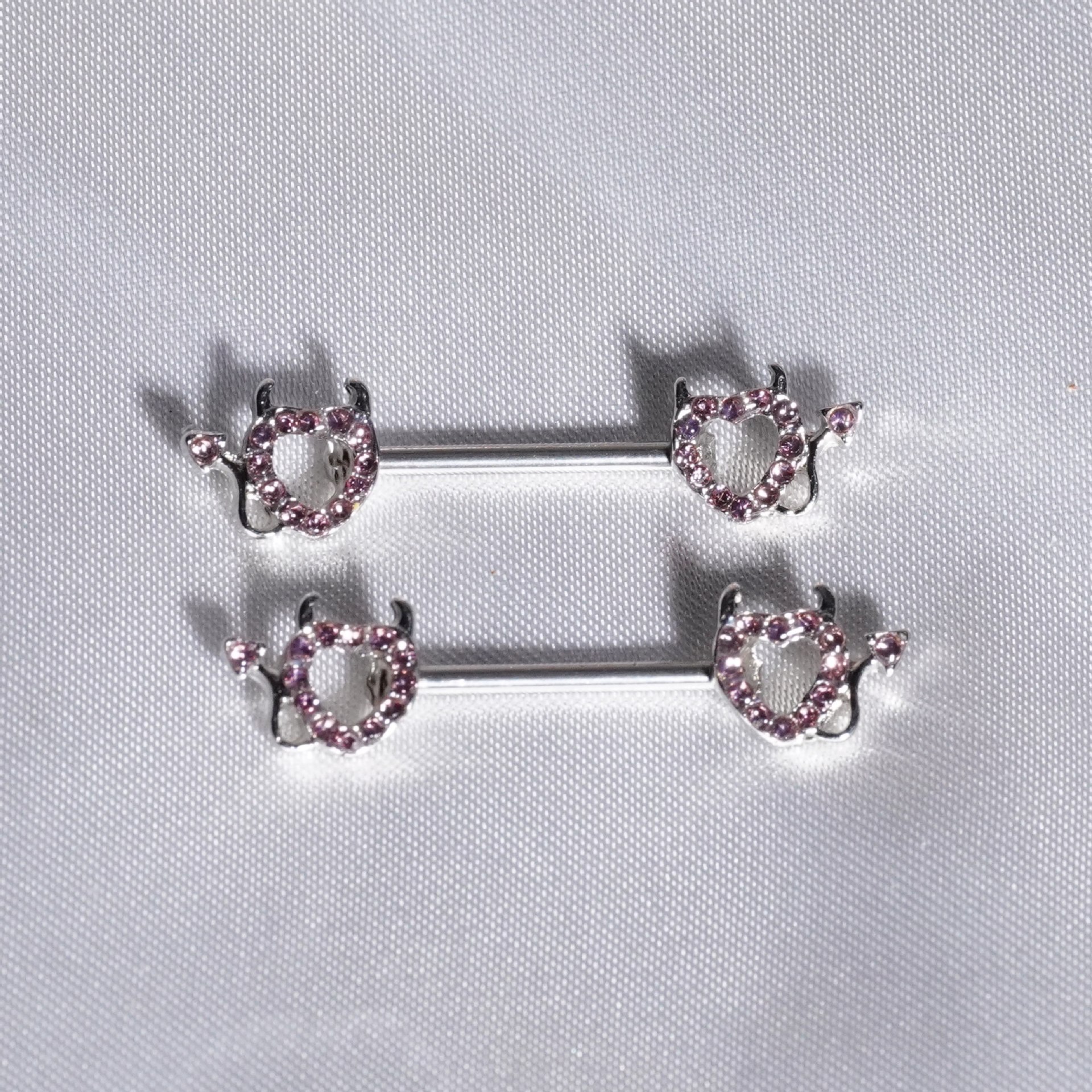 import白底实物图