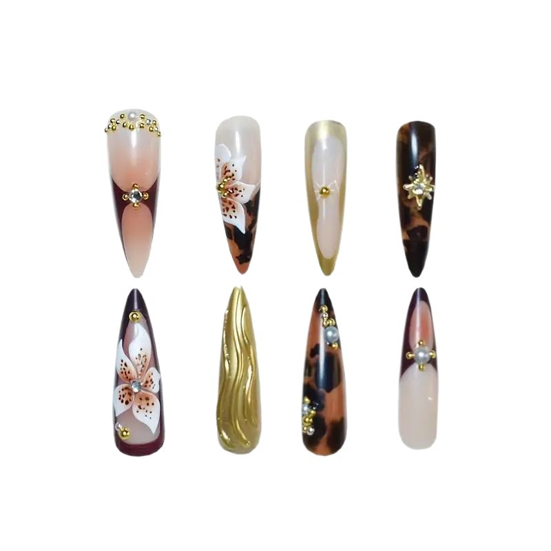 Cross-border hot sale of long pointed false nails with a golden, high-end, three-dimensional wavy, pure flower design wearable nails wholesale Item Picture