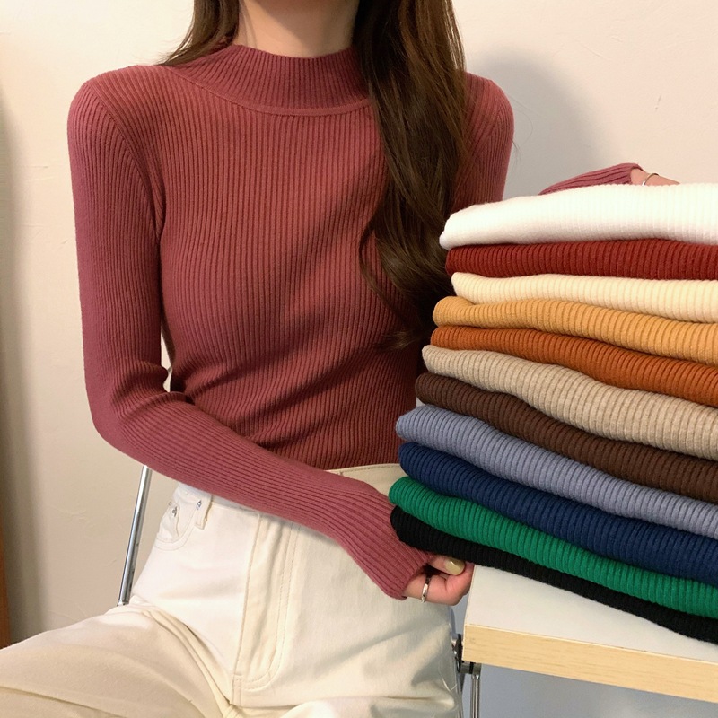 A semi-high-neck women's base layer sweater for autumn and winter 2022, a versatile, stylish, figure-hugging long-sleeved knitted sweater