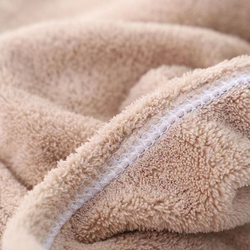 Dry hair cap, high-density coral fleece headscarf, shampoo cap Application Scenario